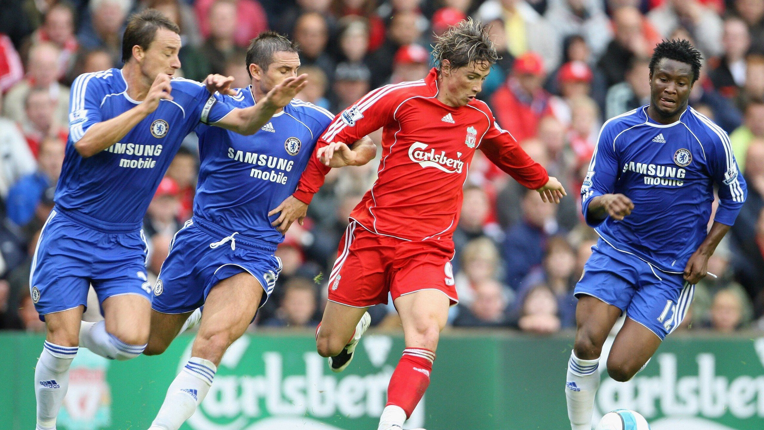 “德甲一路高歌猛进，冠军争夺进入关键期”，德甲最高分夺冠